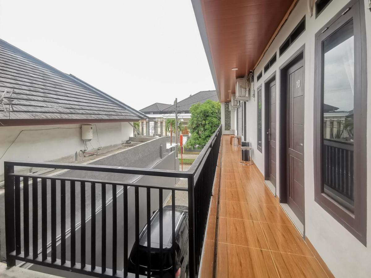 Hotel Reddoorz @ Jalan Urip Sumoharjo Lampung Bandar Lampung Exterior foto