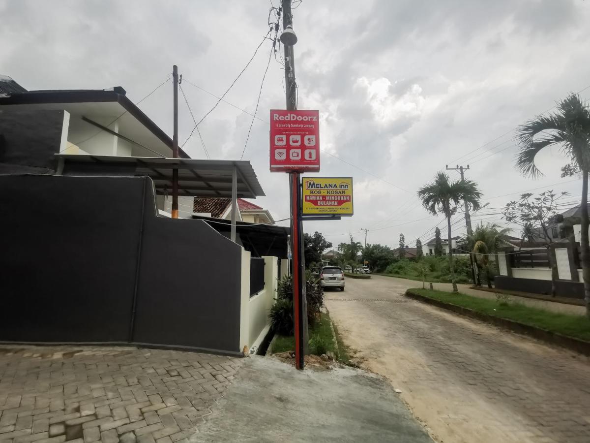 Hotel Reddoorz @ Jalan Urip Sumoharjo Lampung Bandar Lampung Exterior foto